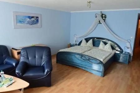 garni Goldene Henne - 53