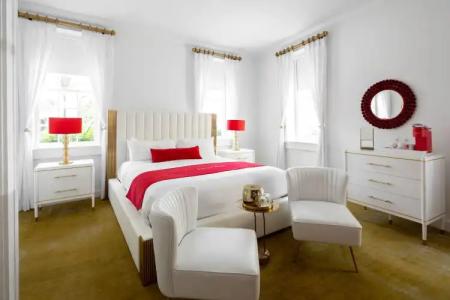 The Vendue, Downtown Art - 33