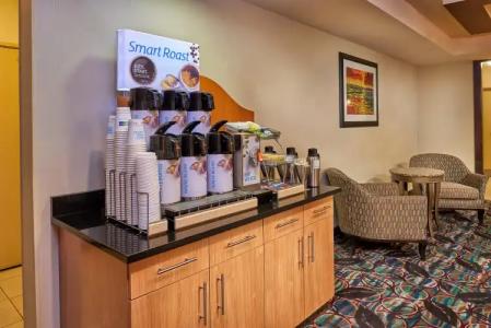 Holiday Inn Express & Suites El Paso Airport, an IHG - 21
