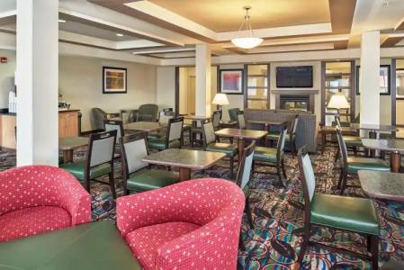 Holiday Inn Express & Suites El Paso Airport, an IHG - 18