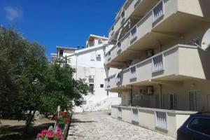 Oro Apartments, Petrovac