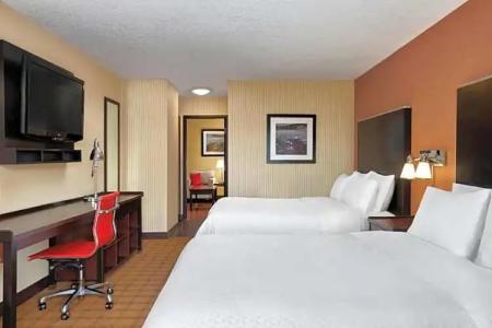 Four Points by Sheraton & Suites Calgary West - 27