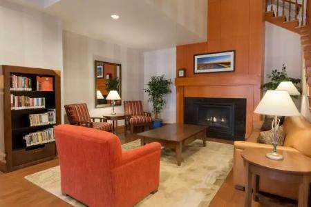 Country Inn & Suites by Radisson, Calgary-Northeast - 3