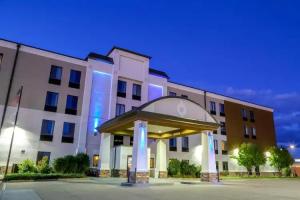 Holiday Inn Express Fargo - West Acres, an IHG Hotel, Fargo