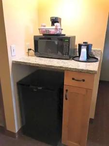 AmericInn by Wyndham Fargo Medical Center - 46