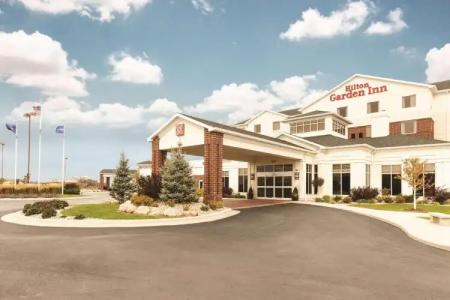 Hilton Garden Inn Fargo - 55