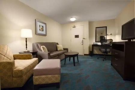 Hilton Garden Inn Fargo - 49