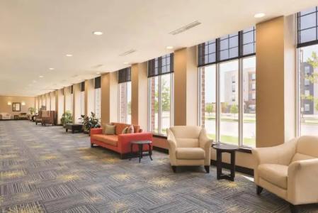 Hilton Garden Inn Fargo - 13