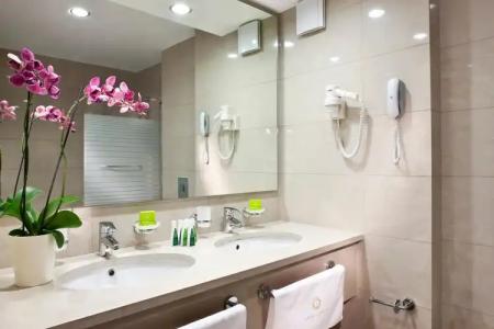 Apollonion Asterias Resort and Spa - 9