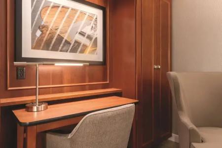 Hampton Inn Des Moines-Airport - 2