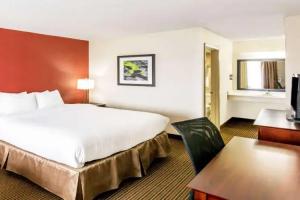 Ramada by Wyndham Salt Lake City North Temple, Salt Lake
