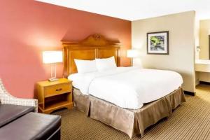 Ramada by Wyndham Salt Lake City North Temple