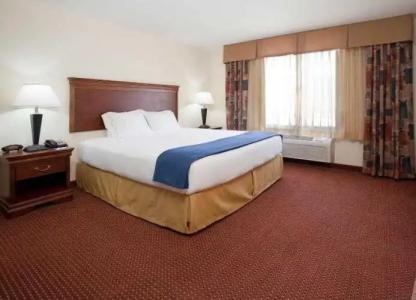 Holiday Inn Express Airport East, an IHG - 1