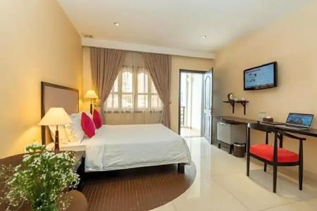 Almond Sothearos - 76