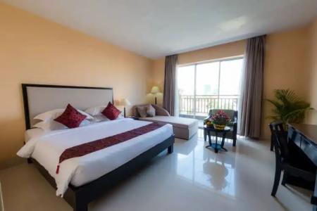 Almond Sothearos - 64