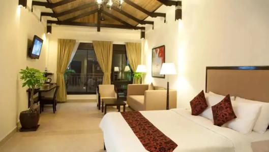 Almond Sothearos - 5