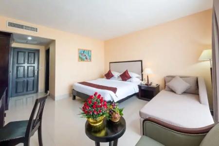 Almond Sothearos - 45