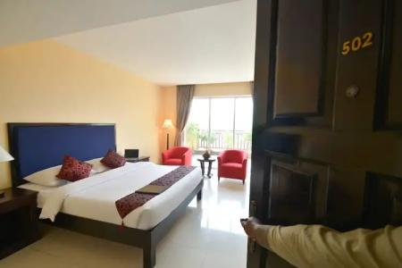 Almond Sothearos - 53