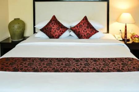 Almond Sothearos - 48