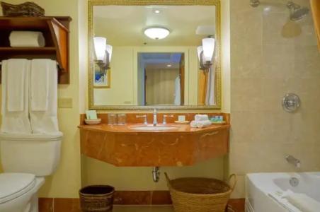 Monterey Plaza & Spa - 5