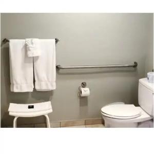 Mariposa Inn and Suites - 7