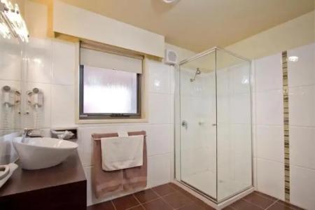 Comfort Inn & Suites City Views - 25