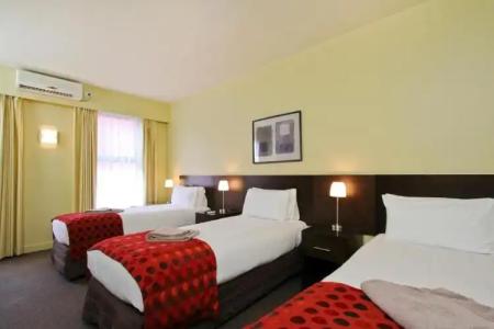 Comfort Inn & Suites City Views - 29