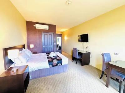 Comfort Inn & Suites City Views - 21