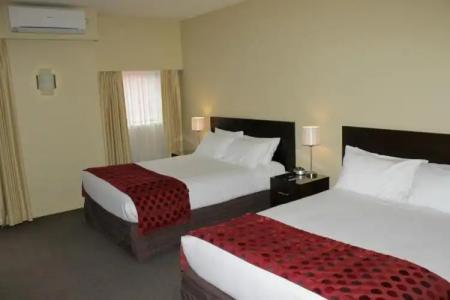 Comfort Inn & Suites City Views - 26