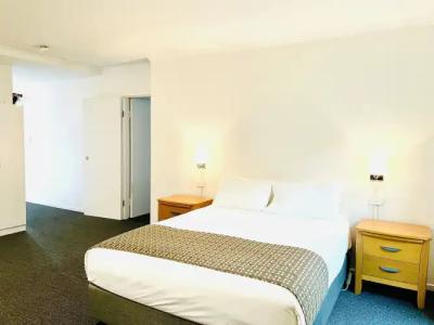 Quality Inn & Suites The Menzies - 39