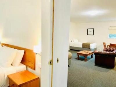 Quality Inn & Suites The Menzies - 117