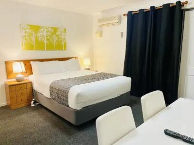 Quality Inn & Suites The Menzies - 40