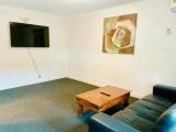 2 Bedrooms Cottage