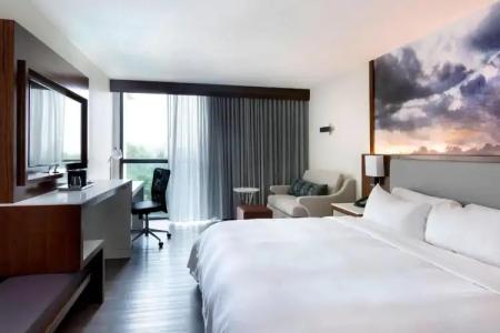 Greensboro-High Point Marriott Airport - 1