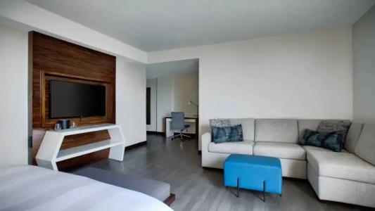 Greensboro-High Point Marriott Airport - 59