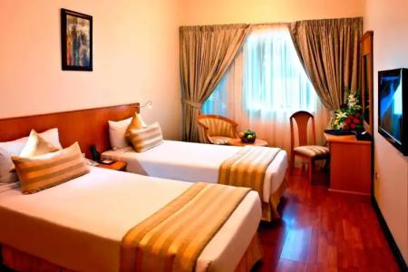 Landmark Plaza - 106