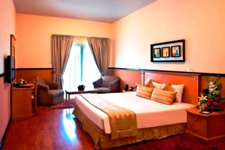 Landmark Plaza - 104