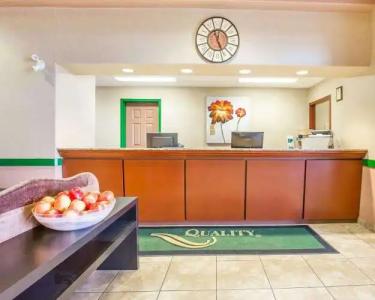 Quality Inn & Suites - 23