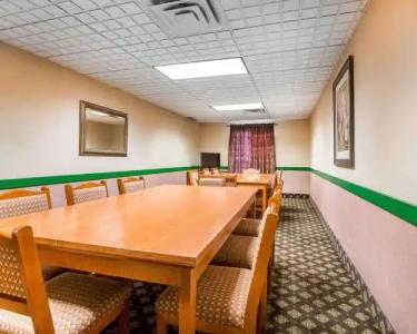 Quality Inn & Suites - 24