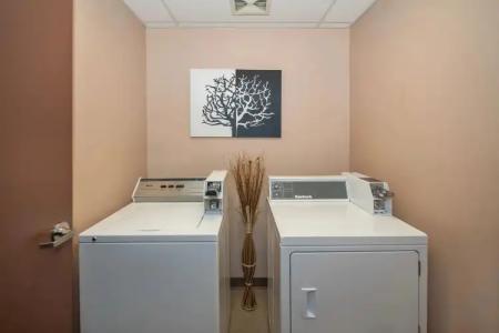 Quality Inn & Suites - 38