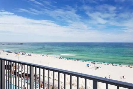 Holiday Inn Express & Suites Panama City Beach Beachfront by IHG - 122