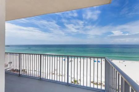 Holiday Inn Express & Suites Panama City Beach Beachfront by IHG - 86