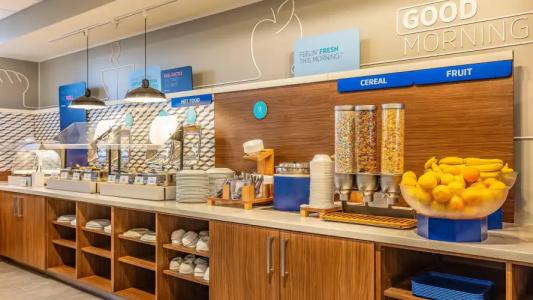 Holiday Inn Express & Suites Panama City Beach Beachfront by IHG - 46