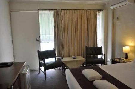 Albury Burvale Motor Inn - 10