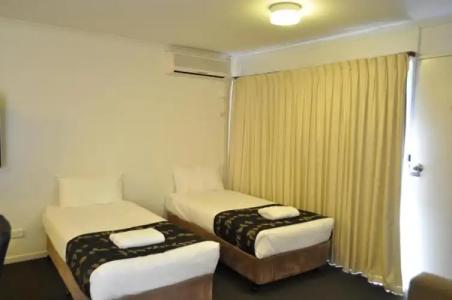 Albury Burvale Motor Inn - 36