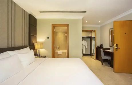 Dubai Marine Beach Resort & Spa - 102