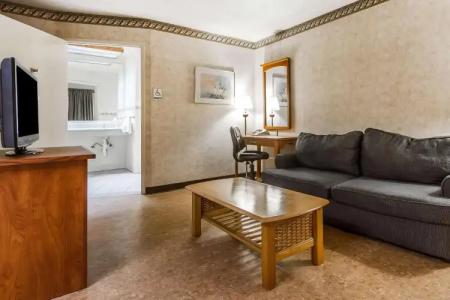 Quality Inn & Suites Santa Clara - 39