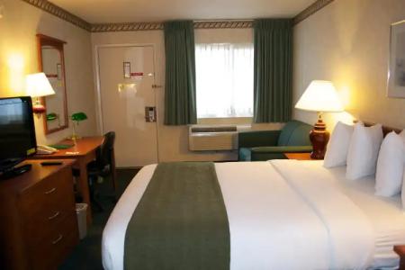 Quality Inn & Suites Santa Clara - 27