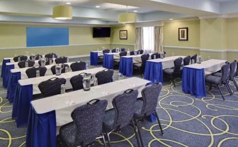 Courtyard Sarasota University Park / Lakewood Ranch - 17