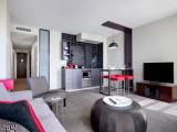 Suite with park view